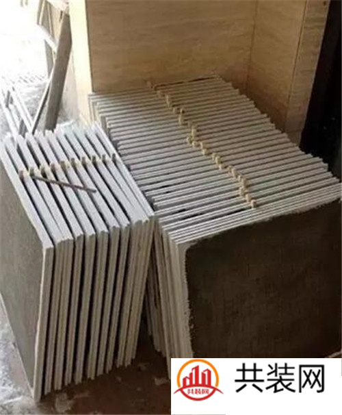 背胶刷了多久可以贴砖 如何正确使用玻化砖背胶